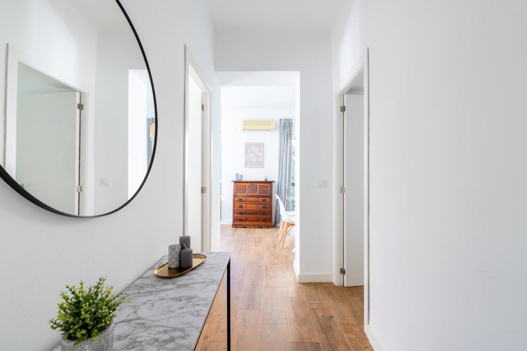 Confortable Apto. 3 Habitaciones 塞维利亚 外观 照片