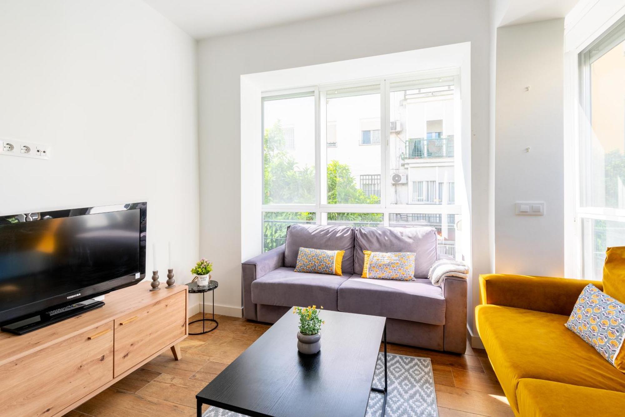 Confortable Apto. 3 Habitaciones 塞维利亚 外观 照片